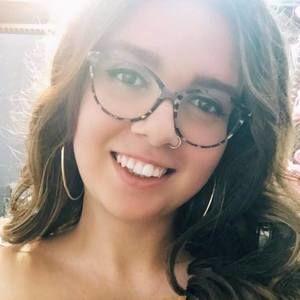 Meet your Posher, Noémie